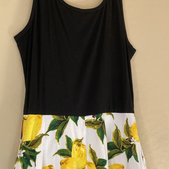 Kira, XL, lemon print bottom & black tank top dress with pockets - Picture 5 of 5